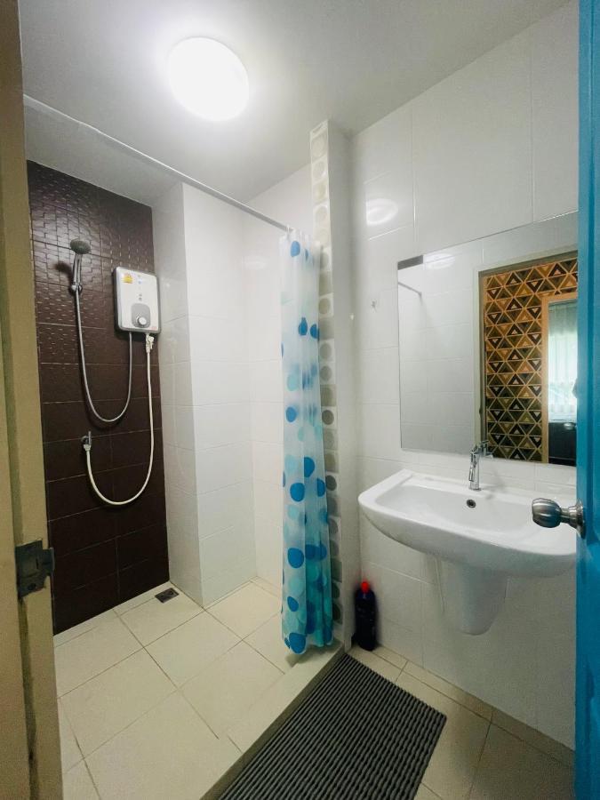 The Trust Condo By The Sea HHQ Esterno foto